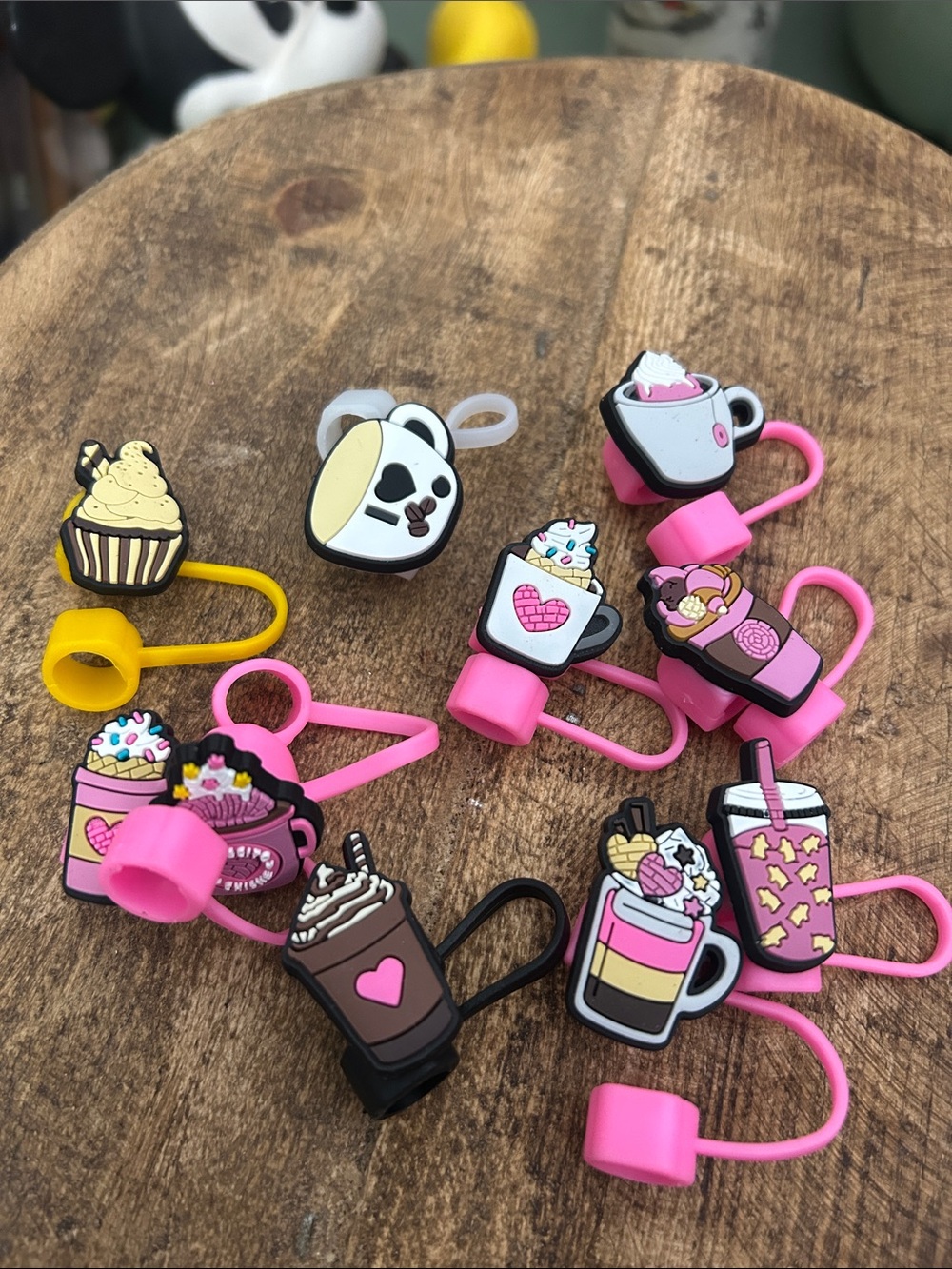 Straw Toppers
